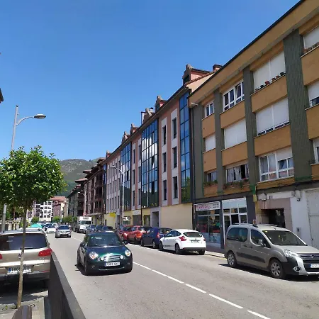 Apartmán Piso Amplio Y Luminoso. Recien Reformado Onís