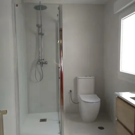 Piso Amplio Y Luminoso. Recien Reformado Apartmán Onís